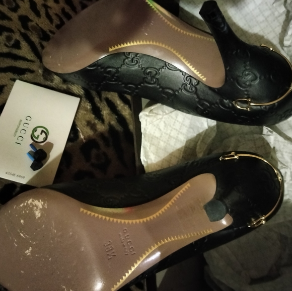 Gucci women's shoes - Picture 3 of 6